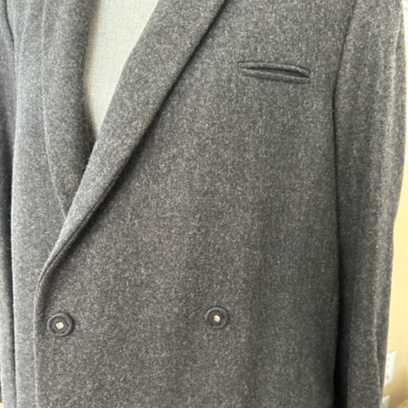 Grey Façonnable Minimalist wool coat. - Picture 3 of 7